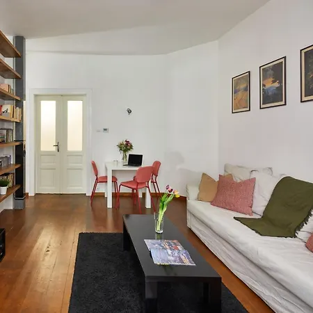 Days - One-bedroom With Netflix Right Next To Zizkov Tower Apartmán *
