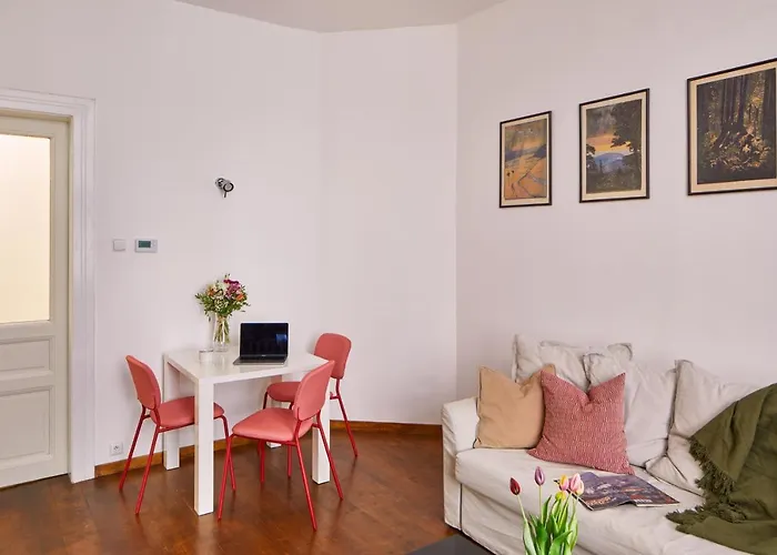 Days - One-bedroom With Netflix Right Next To Zizkov Tower شقة *