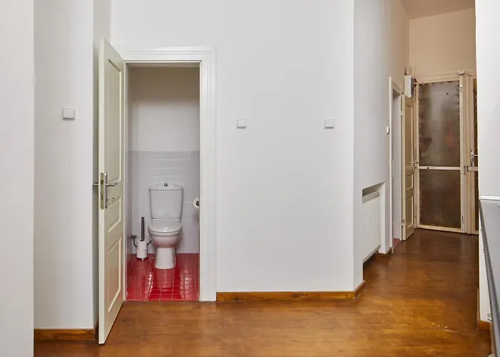 Days - One-bedroom With Netflix Right Next To Zizkov Tower